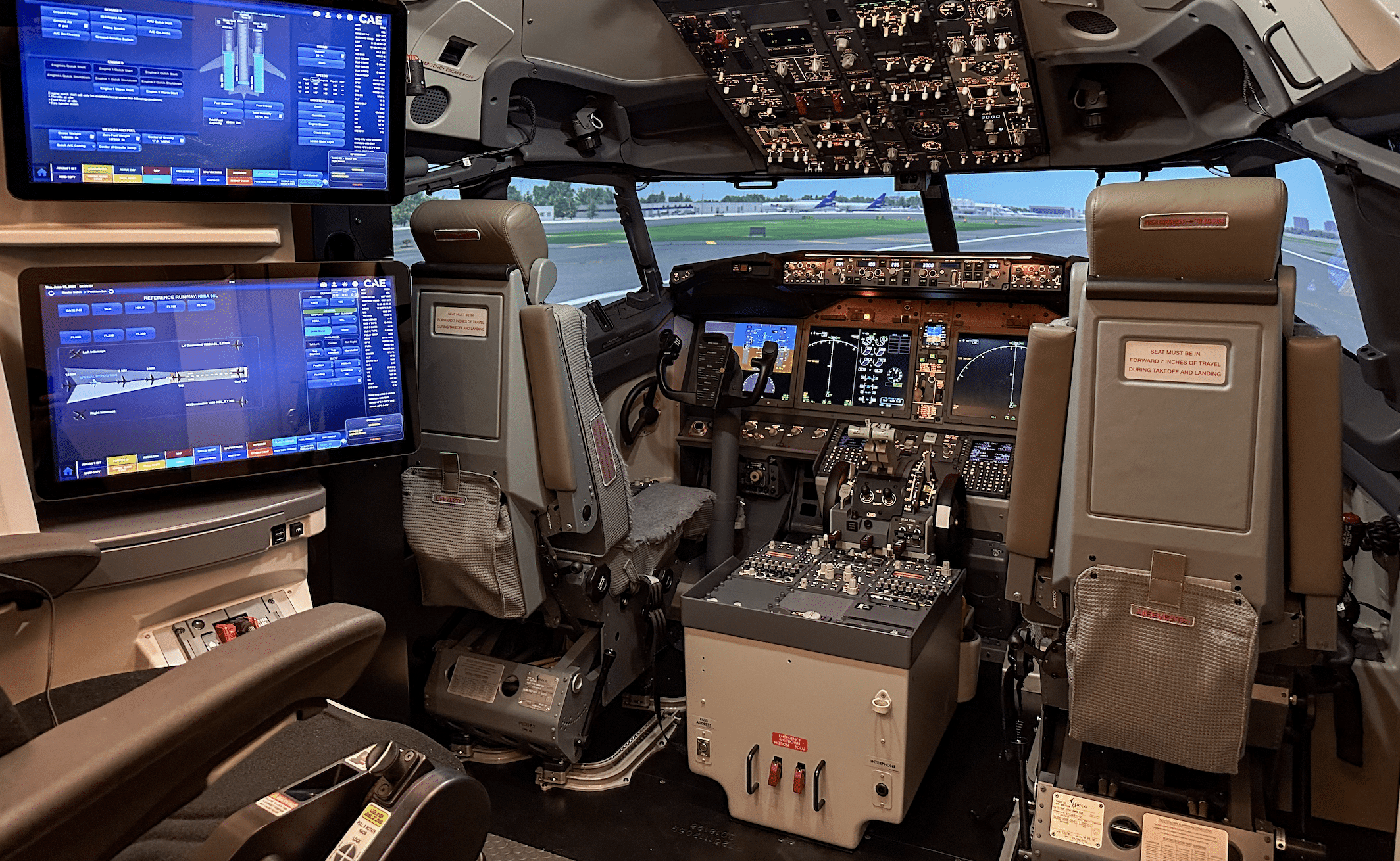 Paramount Aviation Services Announces the Certification of its New Boeing 737 MAX Flight Simulator in Miami