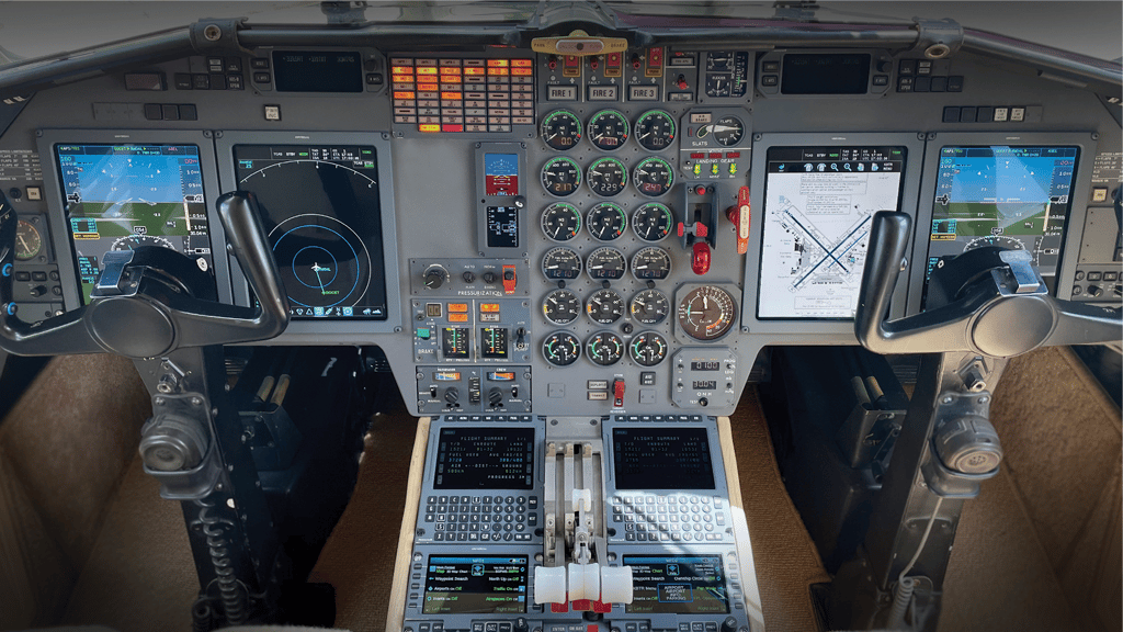 Dassault Aviation Completes STC for Falcon 900 InSight Display System